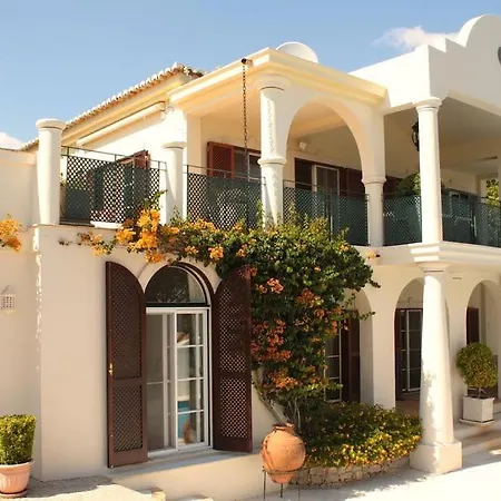 The Magnificent Quinta Do Lago Saphire Ac And Private Heated Pool Villa *
