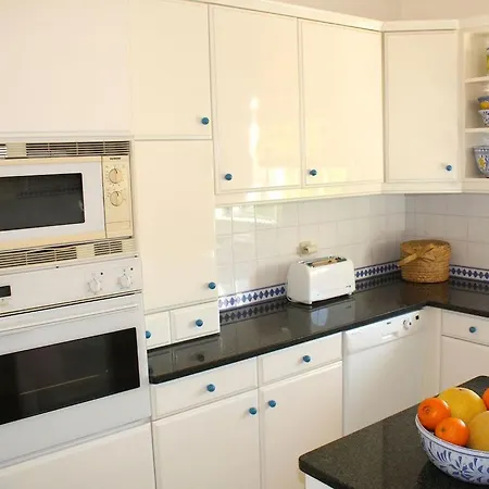 The Magnificent Quinta Do Lago Saphire Ac And Private Heated Pool Villa *